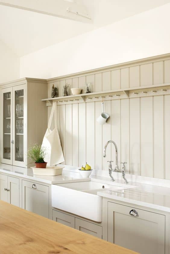 vertical shiplap kitchen backsplash